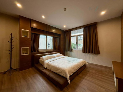 🚩 ให้เช่าคอนโด กลางกรุง รีสอร์ท รัชดา 7 อาคาร 1 ชั้น 2 1 ห้องนอน ขนาด 51 ตรม ใกล้ โรบินสัน