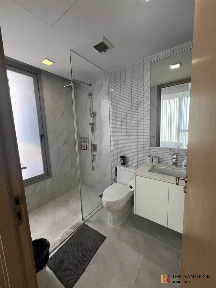 picture Hyde Sukhumvit 11 near BTS Nana Fully Equipped Facilities - 2/10