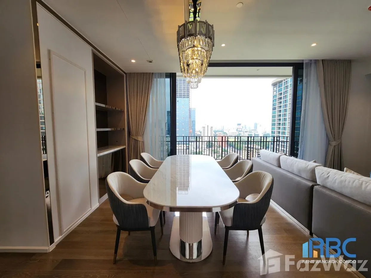 picture 2 Bedroom Condo for rent at Muniq Langsuan 1085994 - 3/17