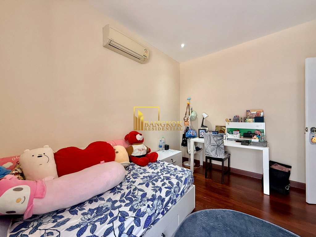 รูป Renovated 5 Bedroom House For Rent in Phra Khanong Area - BR28318SH - รูปที่ 39/47