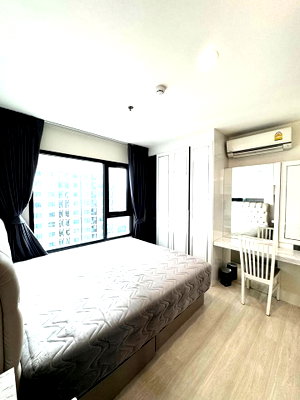 Condos for rent RCA : Exculsive Price !! Rent Condo Life Asoke