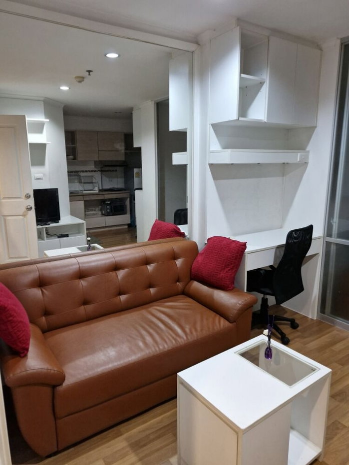 picture Condo/Apartment close to BTS Ratchayothin for rent - 1/45
