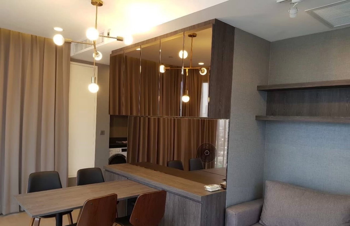 picture For sell 2Bedroom 1Bath Fully Furnished Close To MRT Samyan Chula Ashton Chula Silom - 8/12