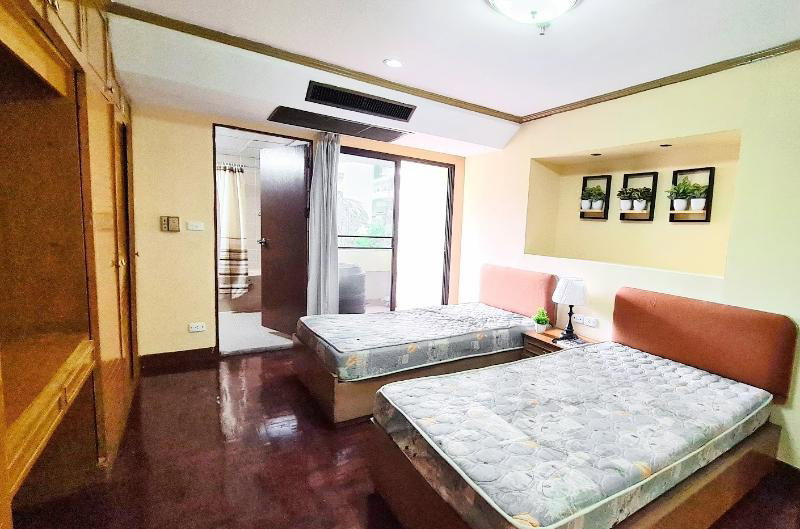 picture A036310 Prestige Towers - 3/8