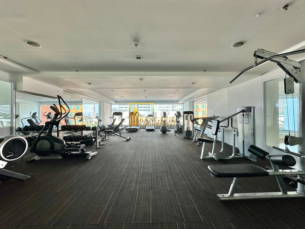 รูป Large 5 Bedroom Duplex Penthouse For Rent in Asoke Area - BR21366AP - รูปที่ 51/60