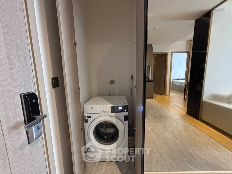 picture 2-BR Condo at ASHTON Asoke - Rama 9 near MRT Phra Ram 9 (ID 2911237) - 7/25