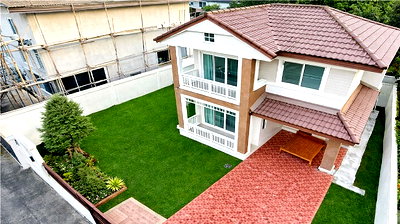 เช่าบ้านเดี่ยว ปากเกร็ด นนทบุรี : เพียวเพลส ราชพฤกษ์ 2 กม. ปากเกร็ด ลด40% เหลือ 24,xxx B-M. MRT บางรักใหญ่ 3.68 กม.บ้านเดี่ยว 2ชั้น 3นอน สัมมากร 2น้ำ 57ตร.ว.225 ตร.ม.