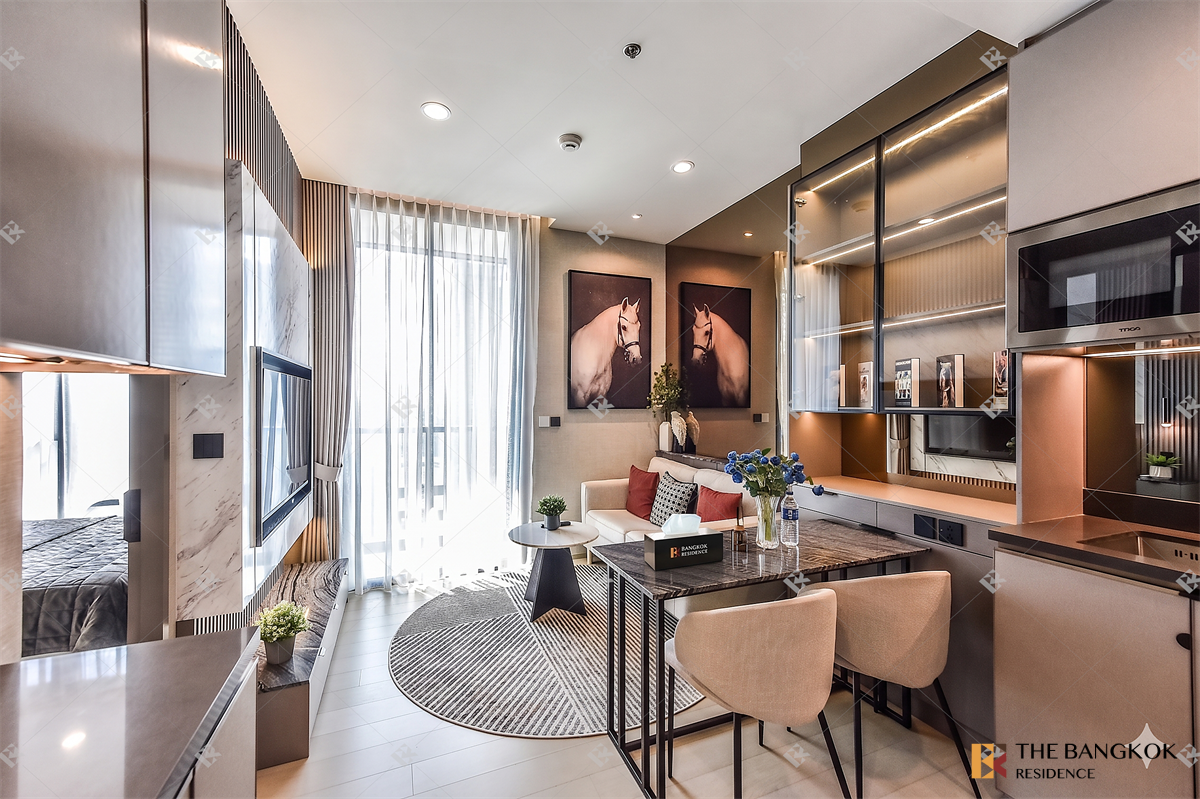 picture The extro phayathai - rangnam near BTS Victory Monument - 6/10