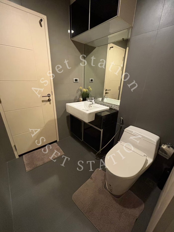 picture 🏢The Crest Sukhumvit 34: Great location near BTS Thonglor, making life easy and convenient for commuting.🛍️ - 4/7