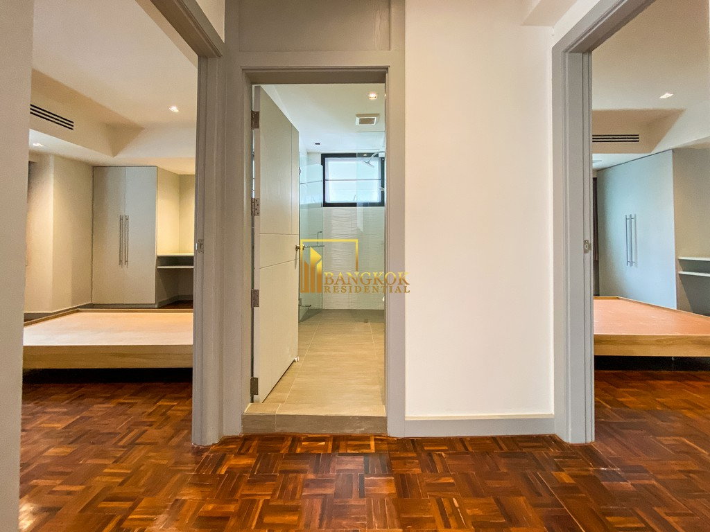 รูป Renovated 3 Bedroom Apartment in Sukhumvit 19 - BR0838AP - รูปที่ 15/30