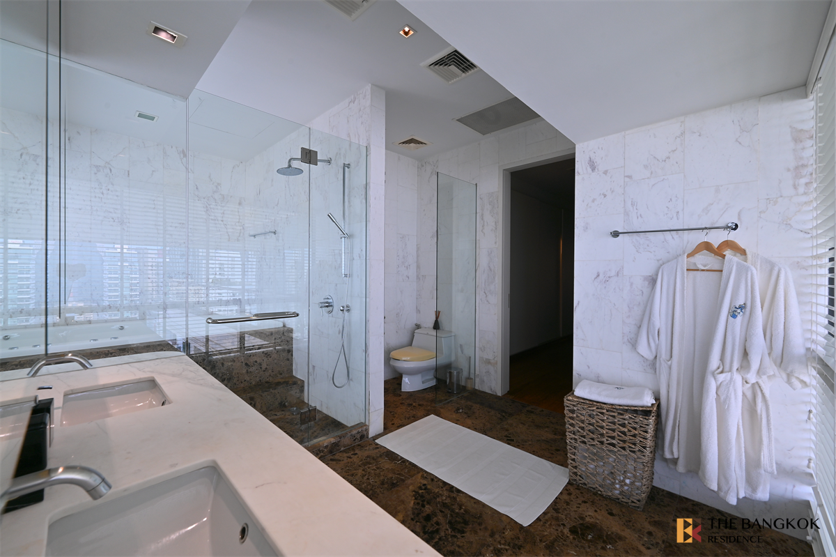 รูป ยูนิต Luxury หรูหราแบบไม่ต้องรอ เลอ รัฟฟิเน่ สุขุมวิท 39 ใกล้ BTS สถานีพร้อมพงษ์ - รูปที่ 3/10