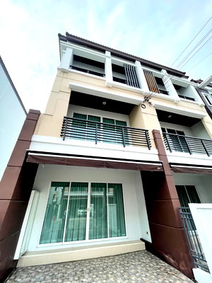 Townhouses for rent Bangkok : For Rent TOWN HOME NEAR KASET-NAWAMIN 25,000 THB/ MTH