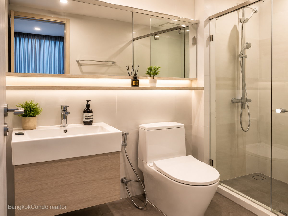 รูป 🍀🍀🍀Prime condo Location 🚆ให้เช่า📍เดอะรูม สุขุมวิท 40🌹 (Line:@rent2022) พร้อมเข้าอยู่ ✨ A05022 - รูปที่ 7/10