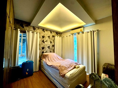บ้านเดี่ยว วิทยาลัยดุสิตธานี : ขายบ้านเดี่ยวหลังมุม ทำเลพัฒนาการ 38 พร้อมอยู่ ราคาดี! ภัสสร เพรสทีจ (N.2104)