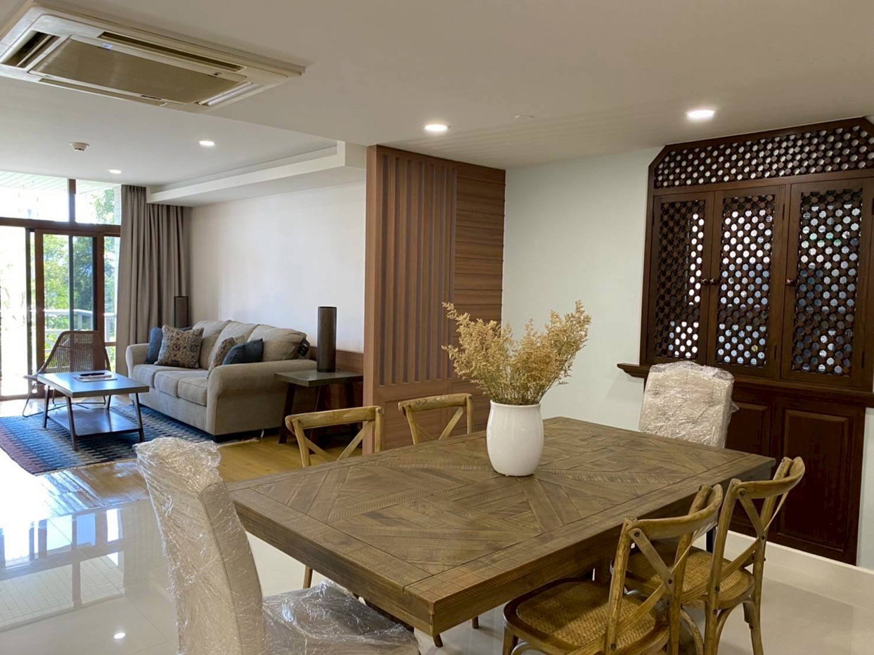 รูป LTH15445 – Spacious Condo for Rent Ploenchit | City Lifestyle Best Value | Near BTS Ploenchit | 75,000 THB | คอนโดให้เช่า เพลินจิต ห้องใหญ่ คุ้มค่า ใกล้ BTS เพลินจิต - รูปที่ 2/3