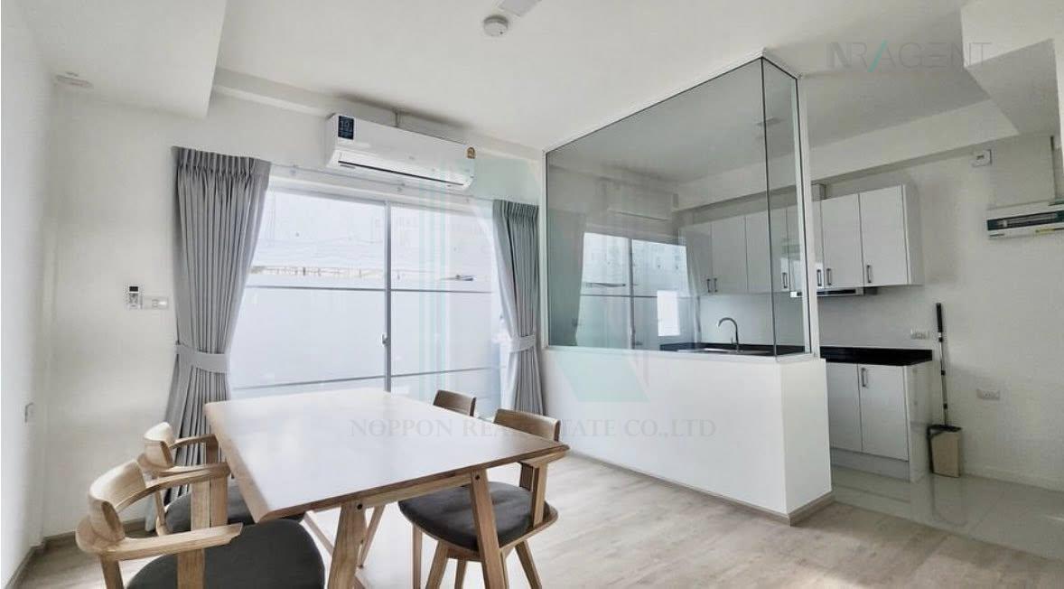 รูป 📌 ให้เช่าทาวน์เฮาส์ 2 ชั้น อินดี้ 2 บางนา - รามคำแหง 2 3 ห้องนอน 3 ห้องน้ำ - รูปที่ 3/8