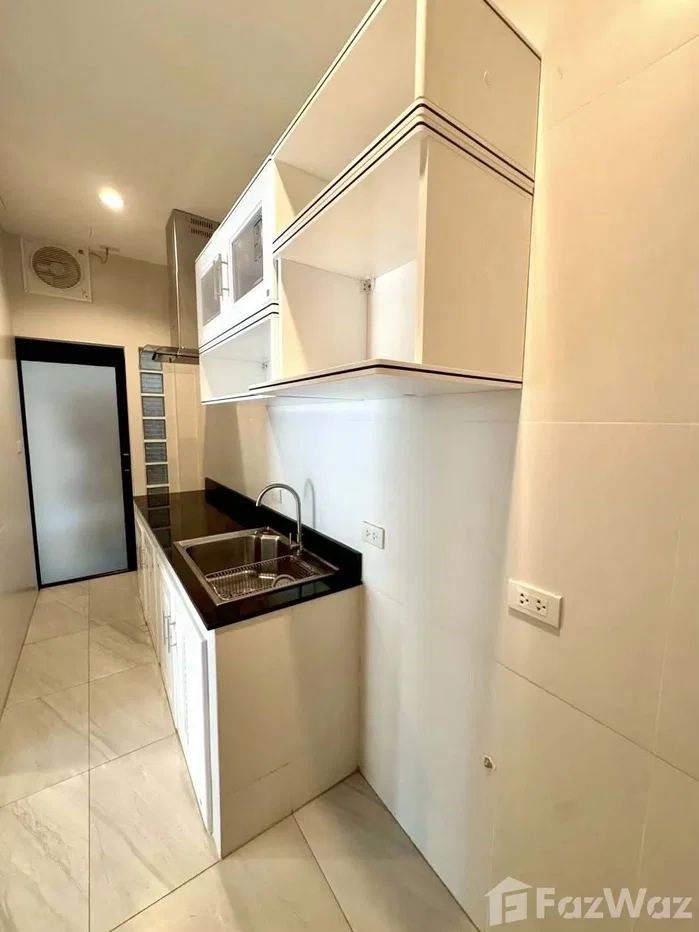 รูป บ้านเดี่ยวให้เช่า 6 ห้องนอน ใน คลองเจ้าคุณสิงห์, กรุงเทพมหานคร 6290816 - รูปที่ 14/17