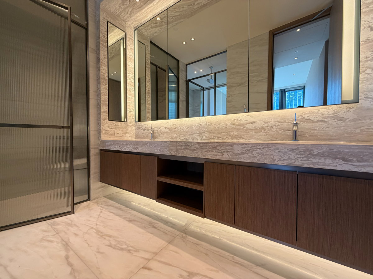 รูป Scope Langsuan: Fully Furnished 2 Bedroom 2 Bathroom Special Offer  - รูปที่ 10/13
