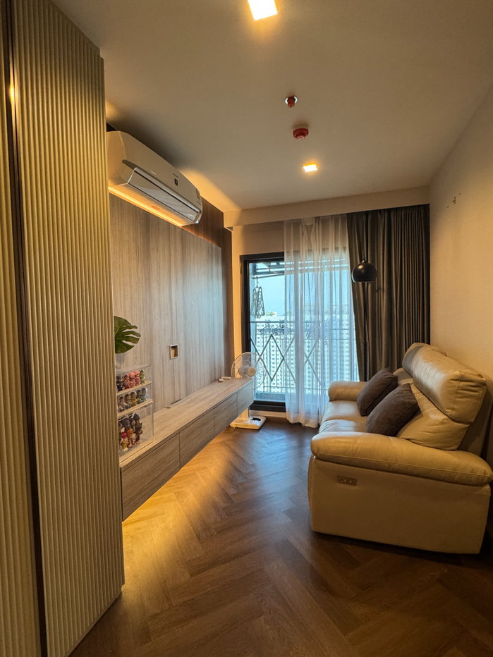 picture Life Sathorn Sierra 1 Bedroom Plus with nice view - 1/15