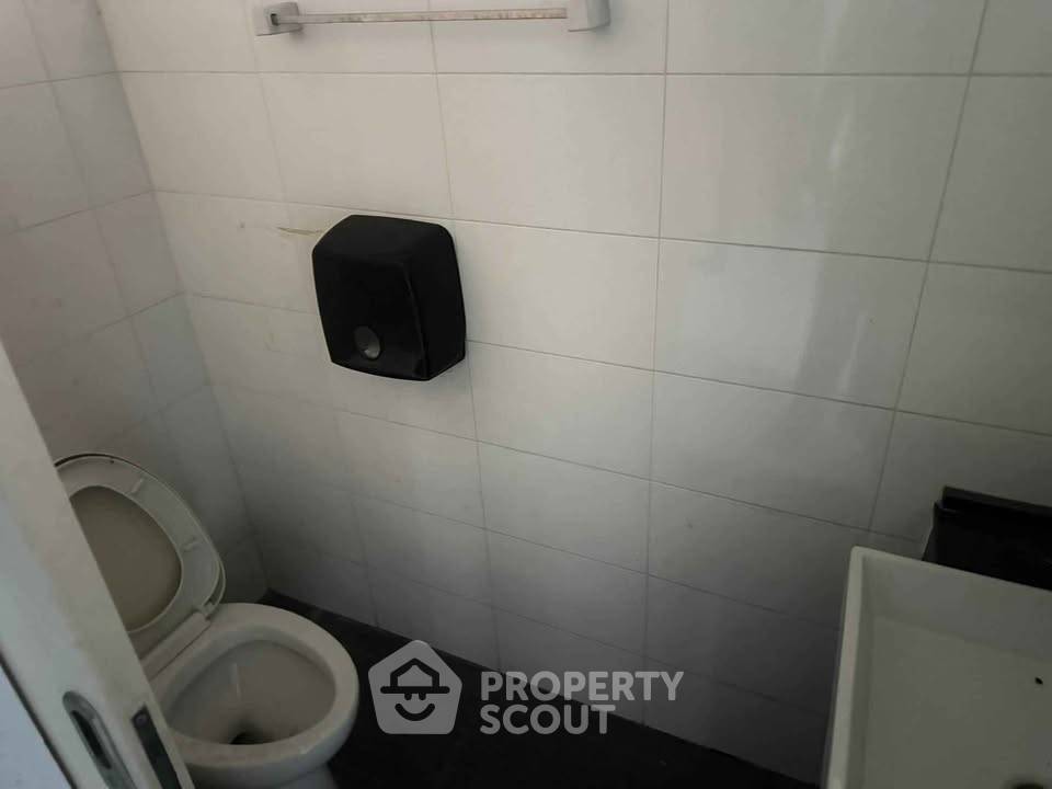 รูป คอนโด ที่ โคลเวอร์ ลาดพร้าว 83 ใน คลองเจ้าคุณสิงห์ (ID 2911359) - รูปที่ 10/27