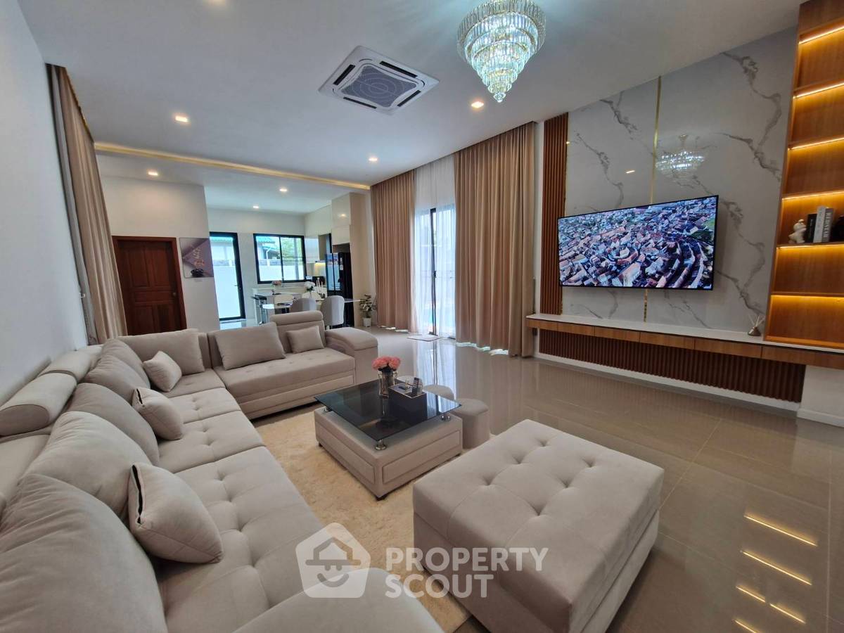 รูป วิลล่า 4-ห้องนอน ใน โป่ง (ID 2912910) - รูปที่ 9/18