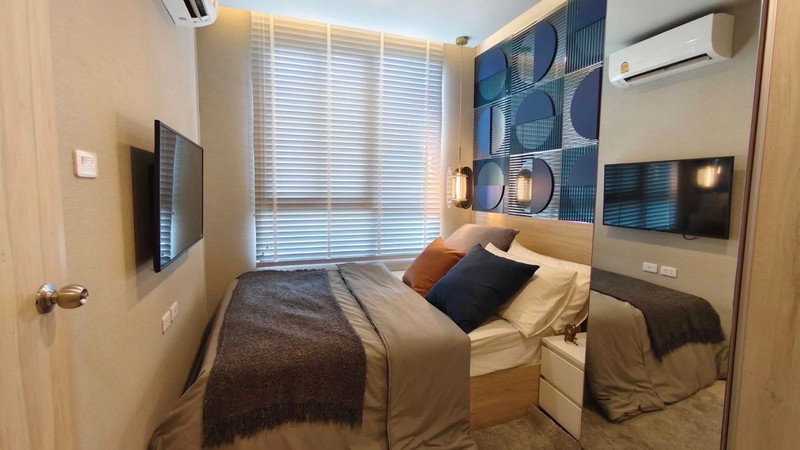 รูป A035938 Nue Noble Ngamwongwan - รูปที่ 3/4