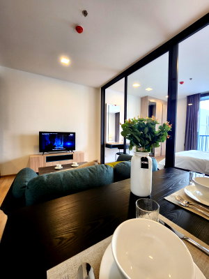 คอนโดให้เช่า : XT Phayathai New Unit for Rent   Price ราคา : 23000 baht  Floor ชั้น : 17th floor  Block : A  Sqm : 41.50sqm >> Room Type: 1 Bedroom
