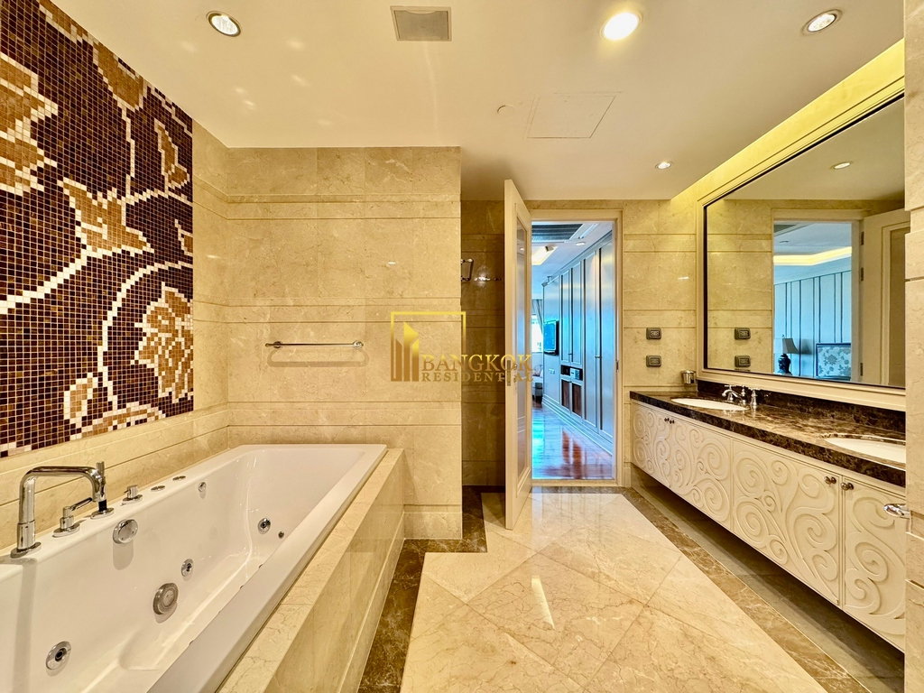 picture Sathorn Gardens | Luxurious 4 Bed Penthouse For Sale in CBD - BR18754CD - 20/59