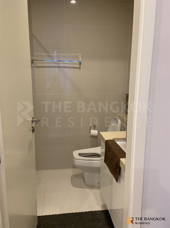 picture XT Huaikhwang Move-in Ready, Just Bring Your Stuff near MRT Huai Khwang Station - 7/10