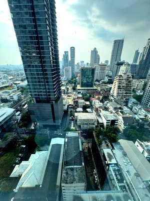 คอนโด BTS เซนต์หลุยส์ : A036422 Silom Suite