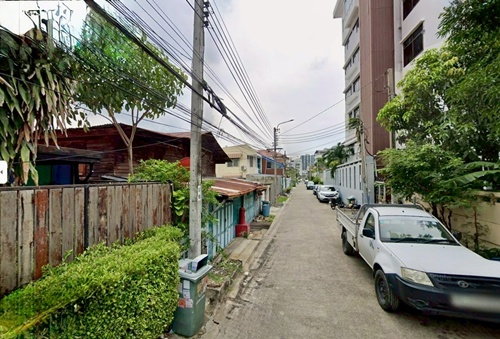 รูป ขายที่ดินซอยอุดมสุข 28 พร้อมบ้านไม้ **ใกล้ BTS อุดมสุข เดินทางสะดวกสุดๆ** (N.2064) - รูปที่ 5/8