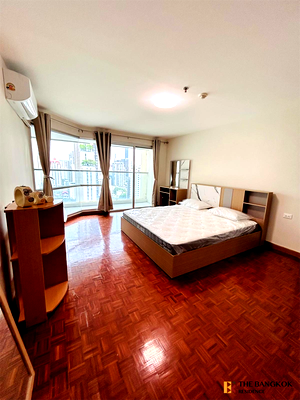 Condos for rent : Sukhumvit Suites near BTS Nana