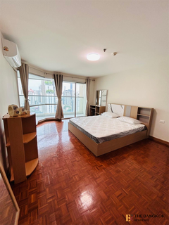 รูปภาพ Sukhumvit Suites near BTS Nana