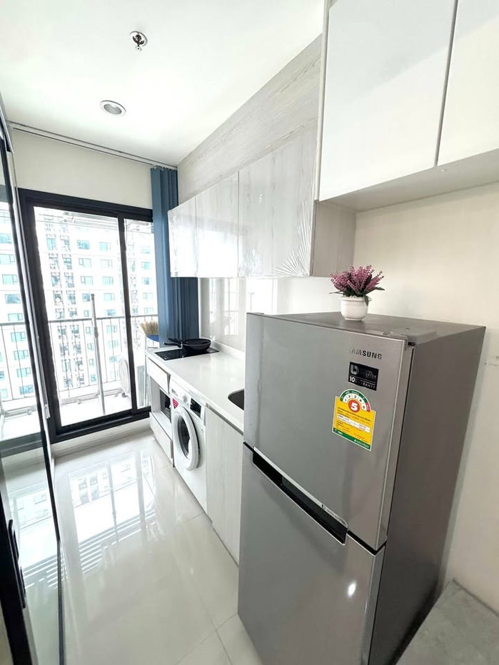 picture Exculsive Price !! Rent Condo Life Asoke - 4/5