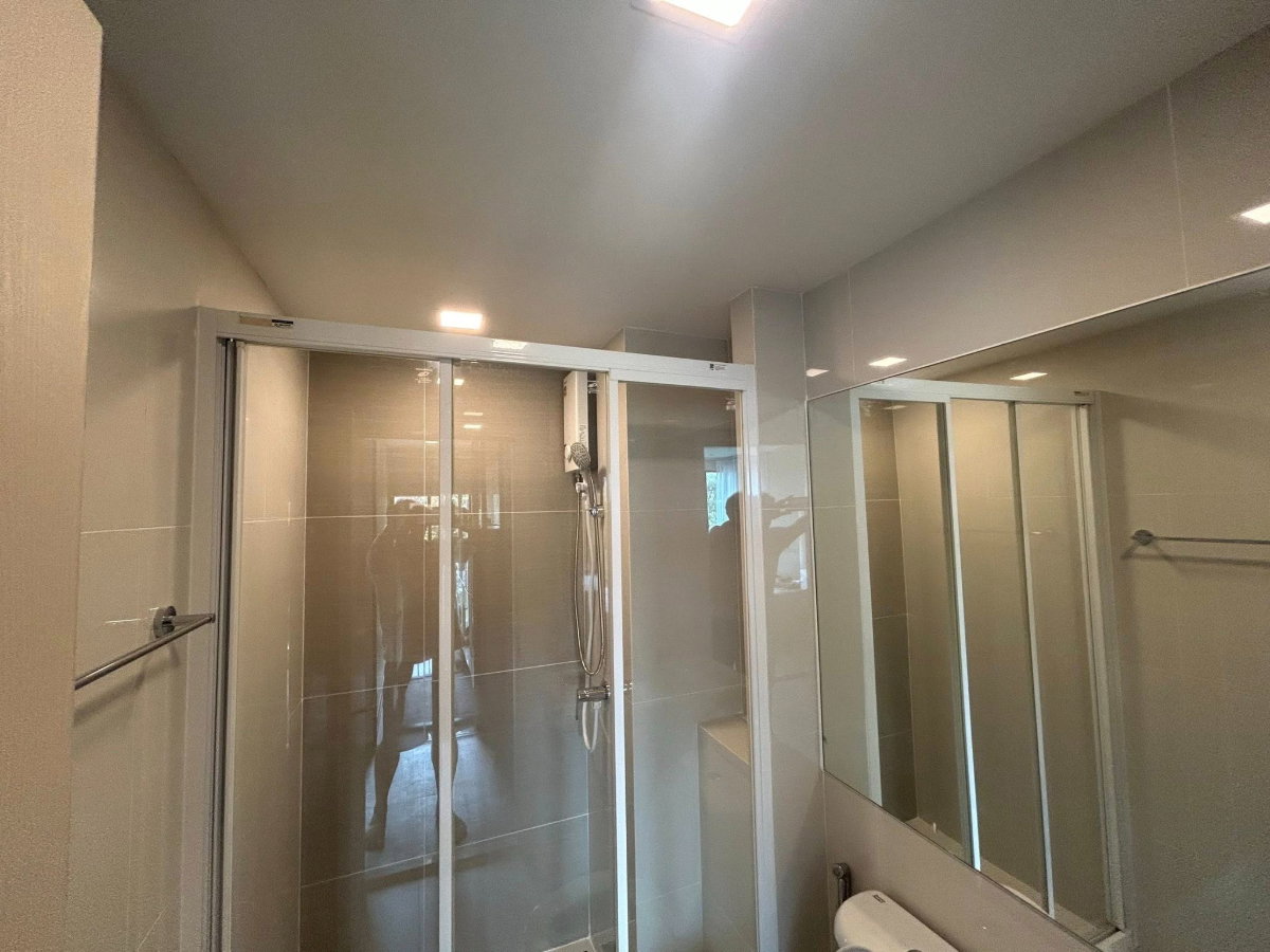 รูป 🤝🏻RB24617 ให้เช่าถูกมาก👍เดอะ คอลเล็ค รัชดา 32✅แอดไลน์ @mproperty( มี @ ด้วย) แอดมินตอบไว - รูปที่ 7/7