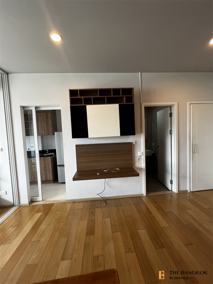 picture Hive@Sathorn Surrounded by Facilities near BTS Krung Thonburi - 2/10