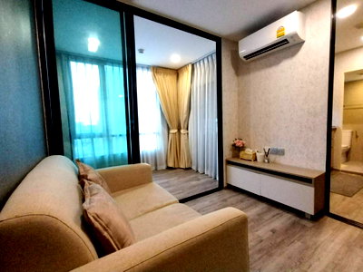 Condos for rent Central General Hospital : 🍀 For Rent Brown Condo Phahol - Saphanmai 🍀 Add Line ID: @zcondo (with@) 🔥 C5477