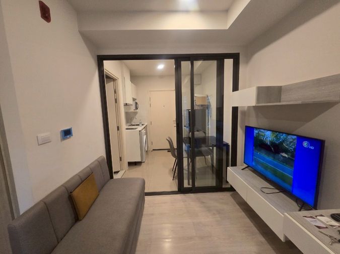 ✅ให้เช่า escent park ville ชั้น1 ,24ตรม.ตึกบี ☎️064-792-4426 เบญ