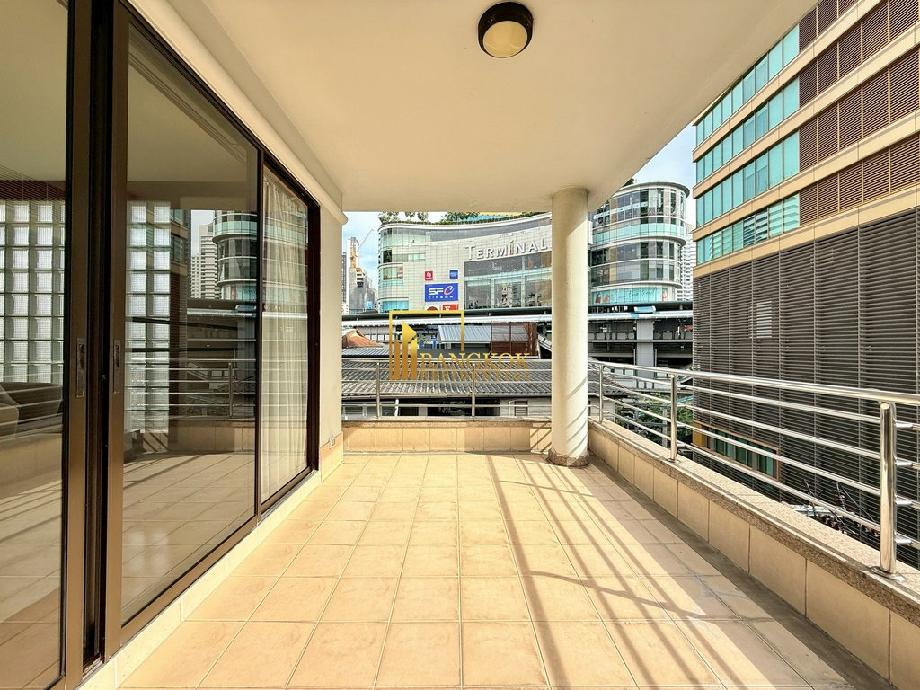 รูป Spacious 4 Bedroom Apartment For Rent in Asoke Area - BR21347AP - รูปที่ 5/54