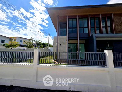 บ้านเดี่ยว ชลบุรี : บ้าน 4-ห้องนอน ใกล้ บ่อวิน (ID 2452388)