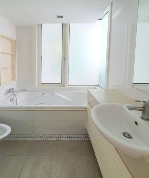 picture A036319 Siri Residence - 4/8
