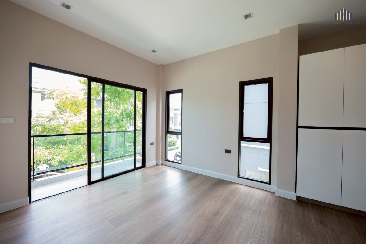 picture Below Launch Price! Detached Modern Home at Venue ID Phaholyothin - Rangsit. Never Lived In! Best Location in the Project! Fully Equipped Common Areas - 52/79