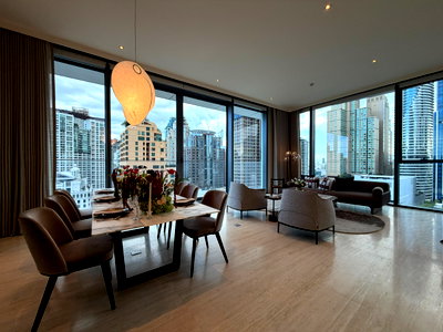 ขายคอนโด : SCOPE LANGSUAN Freehold residence