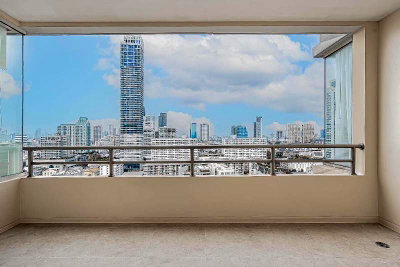 Condos for sale : A036536 Hampton Thonglor 10