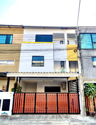 เช่าทาวน์โฮม พอร์โต้ ชิโน่ : WS7481 🏢✨ ให้เช่าโฮมออฟฟิศ 3 ชั้น ทำเลสุขุมวิท 107 ใกล้ BTS แบริ่ง เพียง 2 กม.  ราคาเช่า 35,000 บาท/เดือน