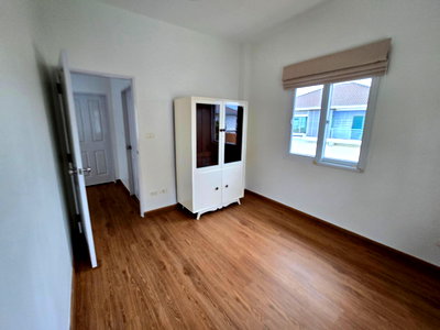 เช่าบ้านเดี่ยว ถนนกรุงเทพ-ชลบุรี มอเตอร์เวย์ : For Rent at   Perfect Village Onnut-Ladkrabang Phase 4