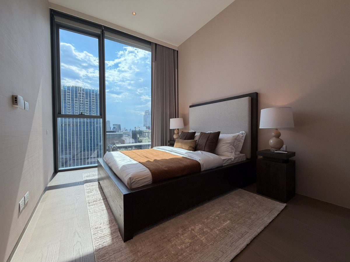 รูป SCOPE Langsuan Luxury Living, Designed for Every Member of the Family - Including Your Pets - รูปที่ 3/9