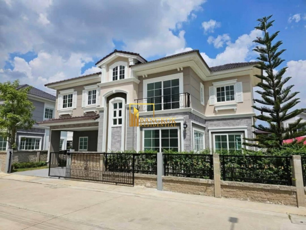 รูป Modern 4 Bed House in Compound For Rent in Lasalle - BR28250SH - รูปที่ 1/19