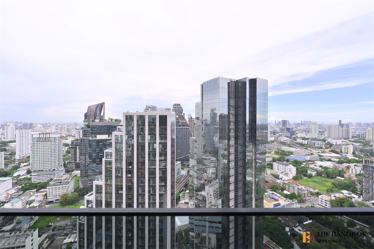 picture The Esse Sukhumvit 36  Easy Start with a City Dweller Lifestyle - 5/10