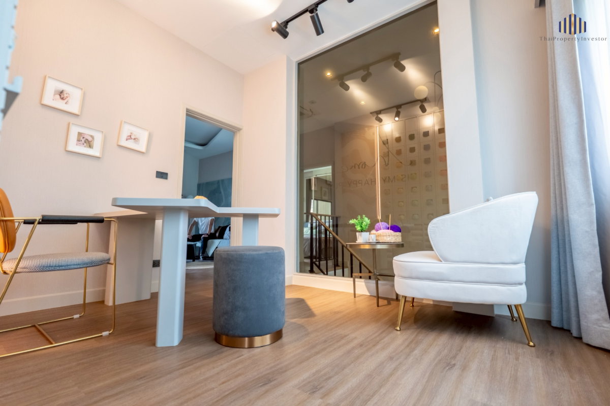 picture Below Launch Price! Detached Modern Home at Venue ID Phaholyothin - Rangsit. Never Lived In! Best Location in the Project! Fully Equipped Common Areas - 78/79
